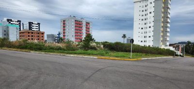 Loteamento e Condomínio, 720 m² - Foto 3