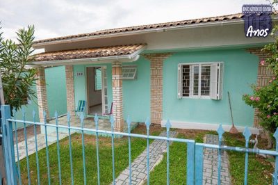 Casa, 6 quartos, 150 m² - Foto 1