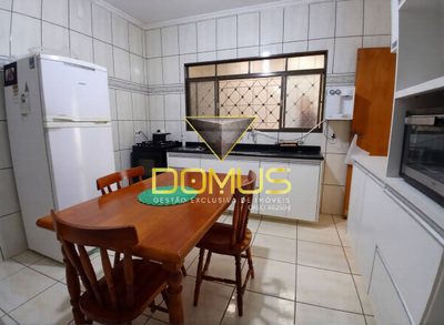 Casa, 2 quartos, 95 m² - Foto 2