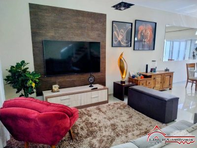 Casa, 3 quartos, 225 m² - Foto 4