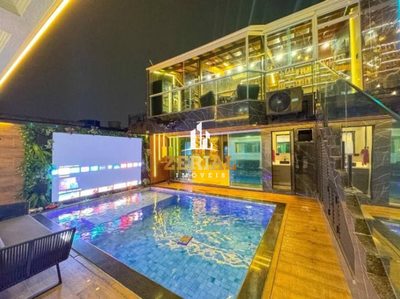 Sobrado, 4 quartos, 450 m² - Foto 1