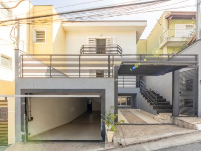 Casa, 3 quartos, 240 m² - Foto 1