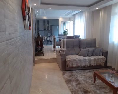 Sobrado, 3 quartos, 196 m² - Foto 1