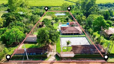 Sítio, 3 quartos, 10000 m² - Foto 1