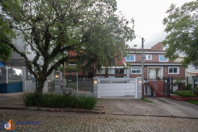 Casa, 4 quartos, 282 m² - Foto 2