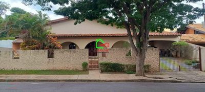 Casa, 4 quartos, 417 m² - Foto 1