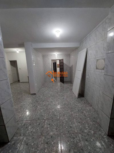 Casa, 4 quartos, 200 m² - Foto 1