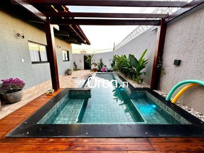 Casa, 4 quartos, 271 m² - Foto 2
