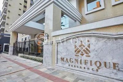 Apartamento, 3 quartos, 245 m² - Foto 1