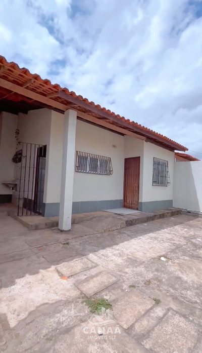 Casa, 2 quartos, 48 m² - Foto 1