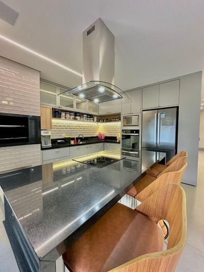 Sobrado, 3 quartos, 230 m² - Foto 2