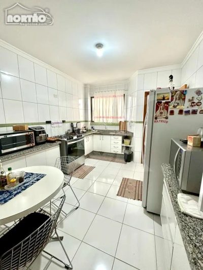 Casa, 3 quartos, 118 m² - Foto 4