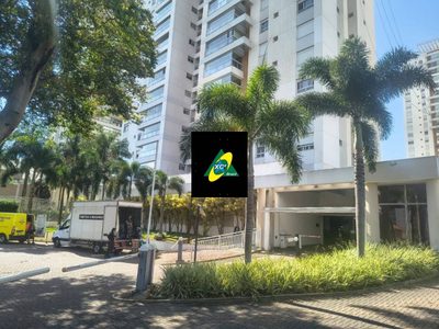Apartamento, 3 quartos, 251 m² - Foto 1