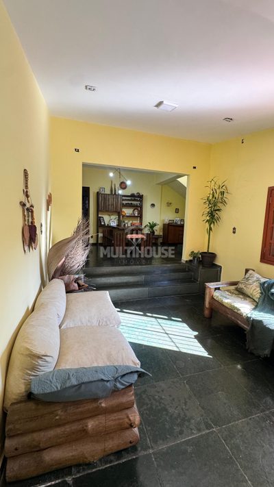 Casa, 4 quartos, 240 m² - Foto 2