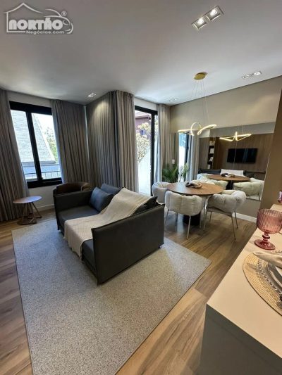 Casa, 1 quarto, 56 m² - Foto 1