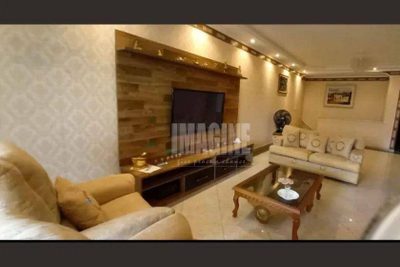 Sobrado, 3 quartos, 300 m² - Foto 1