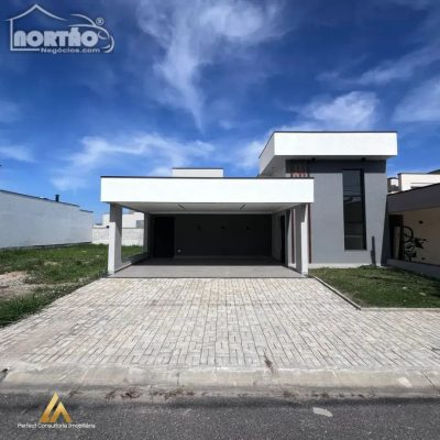 Casa, 4 quartos, 170 m² - Foto 1