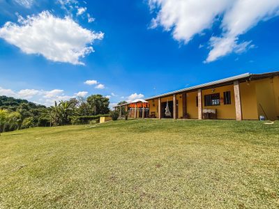 Chácara, 2 quartos, 3285 m² - Foto 2