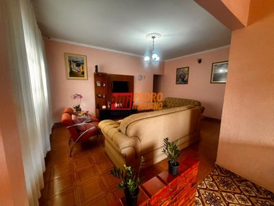 Casa, 3 quartos, 213 m² - Foto 3