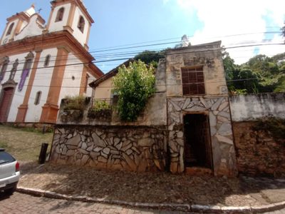 Casa, 3 quartos, 243 m² - Foto 1