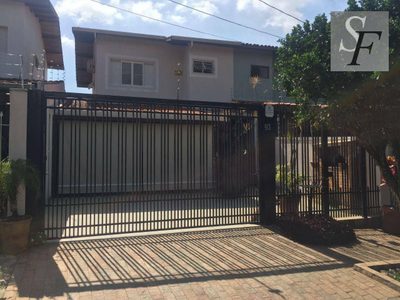 Sobrado, 3 quartos, 180 m² - Foto 1