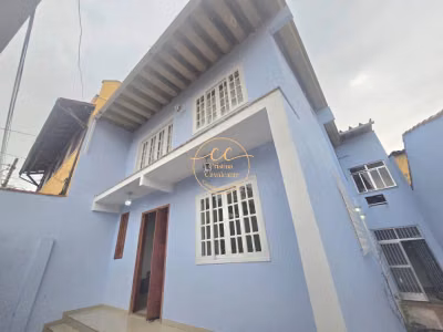Casa, 4 quartos, 160 m² - Foto 1