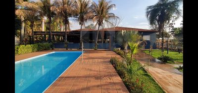 Prédio Inteiro, 6000 m² - Foto 1