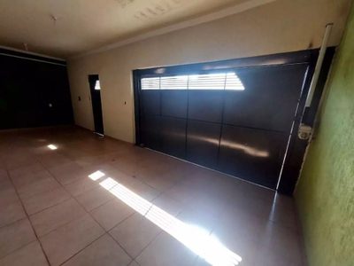 Casa, 4 quartos, 300 m² - Foto 3