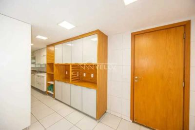 Apartamento, 4 quartos, 225 m² - Foto 1