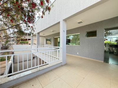 Loja-Salão, 130 m² - Foto 1