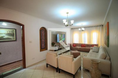 Casa, 5 quartos, 184 m² - Foto 1