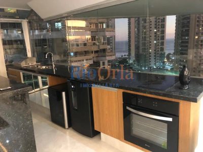 Apartamento, 3 quartos, 220 m² - Foto 1