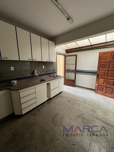 Casa, 3 quartos, 382 m² - Foto 1