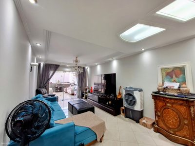 Apartamento, 3 quartos, 224 m² - Foto 3