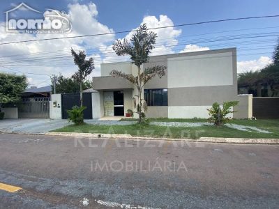 Casa, 4 quartos, 270 m² - Foto 4