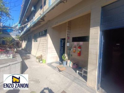 Depósito-Galpão, 1500 m² - Foto 1