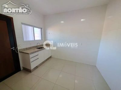 Casa, 3 quartos, 82 m² - Foto 4