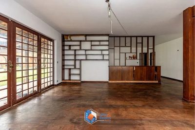 Casa, 6 quartos, 1180 m² - Foto 1