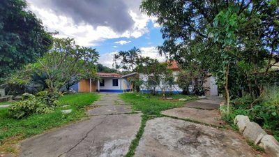 Chácara, 3 quartos, 2200 m² - Foto 1