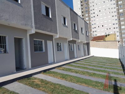 Casa, 2 quartos, 54 m² - Foto 1