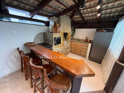 Apartamento, 3 quartos, 244 m² - Foto 1