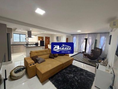 Casa, 3 quartos, 220 m² - Foto 1