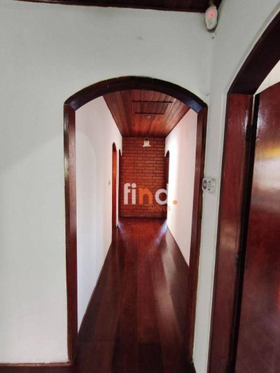 Casa, 4 quartos, 162 m² - Foto 2