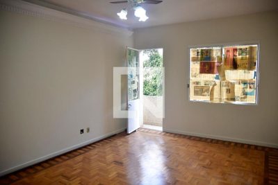 Apartamento, 3 quartos, 145 m² - Foto 2