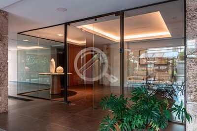 Cobertura, 4 quartos, 330 m² - Foto 3