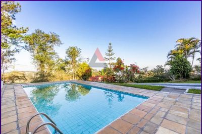 Chácara, 3 quartos, 2160 m² - Foto 1