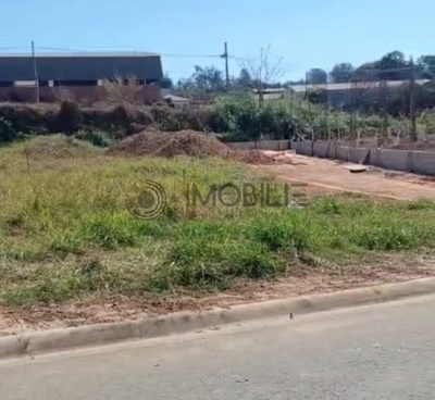 Loteamento e Condomínio, 574 m² - Foto 1