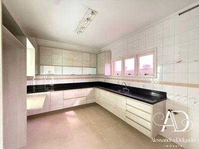 Casa, 4 quartos, 250 m² - Foto 3
