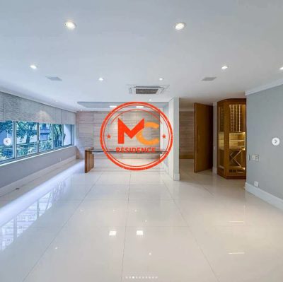 Apartamento, 4 quartos, 244 m² - Foto 2