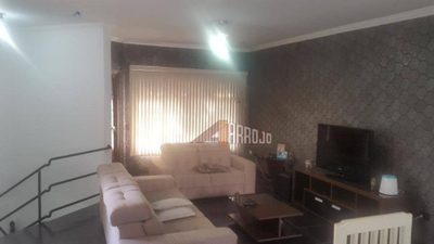 Casa, 5 quartos, 380 m² - Foto 1